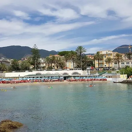 Apartment Casa Amarcord Vintage Con Vista Mare Sanremo