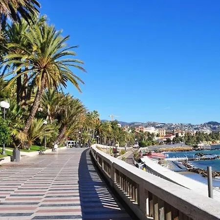 Casa Amarcord Vintage Con Vista Mare Apartment Sanremo